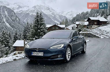 Лифтбек Tesla Model S 2016 в Тернополе