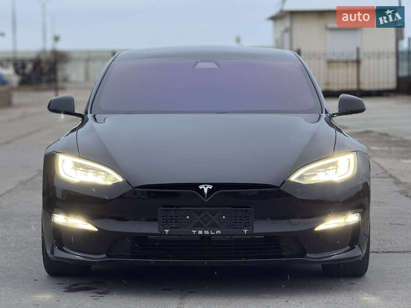 Ліфтбек Tesla Model S 2022 в Одесі