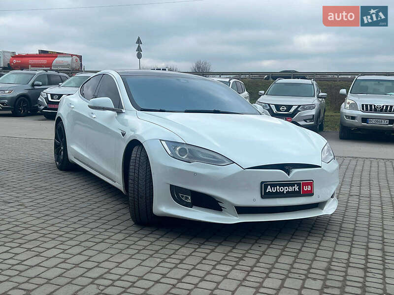 Лифтбек Tesla Model S 2015 в Львове фото 2 Лифтбек Tesla Model S 2015 в Львове
