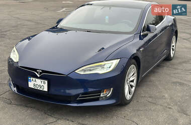 Лифтбек Tesla Model S 2017 в Николаеве