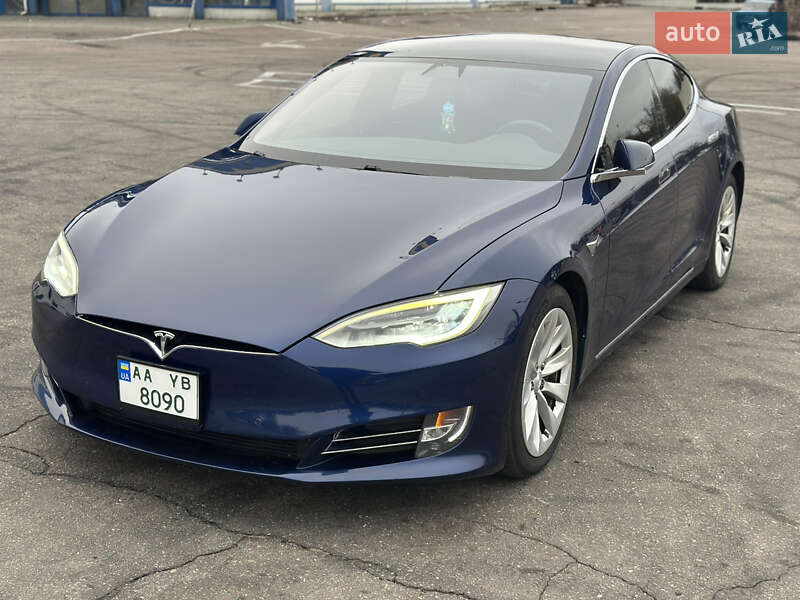 Лифтбек Tesla Model S 2017 в Николаеве фото 2 Лифтбек Tesla Model S 2017 в Николаеве