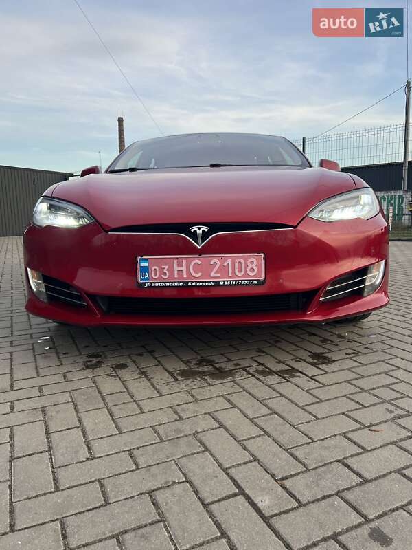Лифтбек Tesla Model S 2018 в Сарнах фото 14 Лифтбек Tesla Model S 2018 в Сарнах