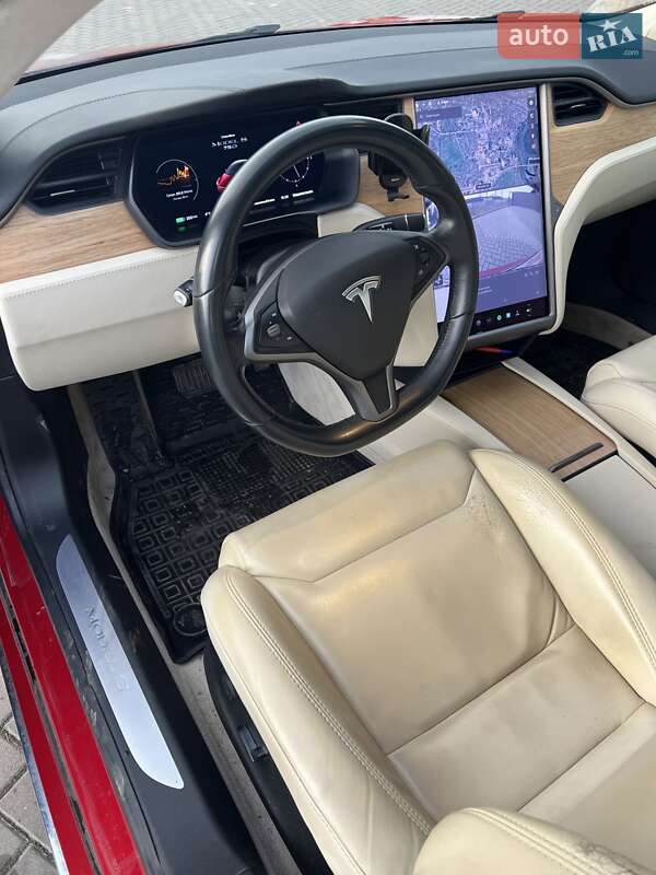 Лифтбек Tesla Model S 2018 в Сарнах фото 21 Лифтбек Tesla Model S 2018 в Сарнах