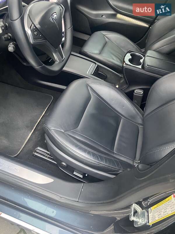 Лифтбек Tesla Model S 2016 в Одессе фото 8 Лифтбек Tesla Model S 2016 в Одессе