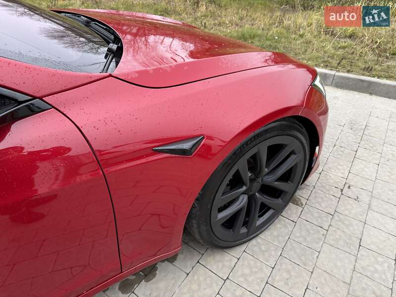 Лифтбек Tesla Model S 2021 в Львове фото 27 Лифтбек Tesla Model S 2021 в Львове