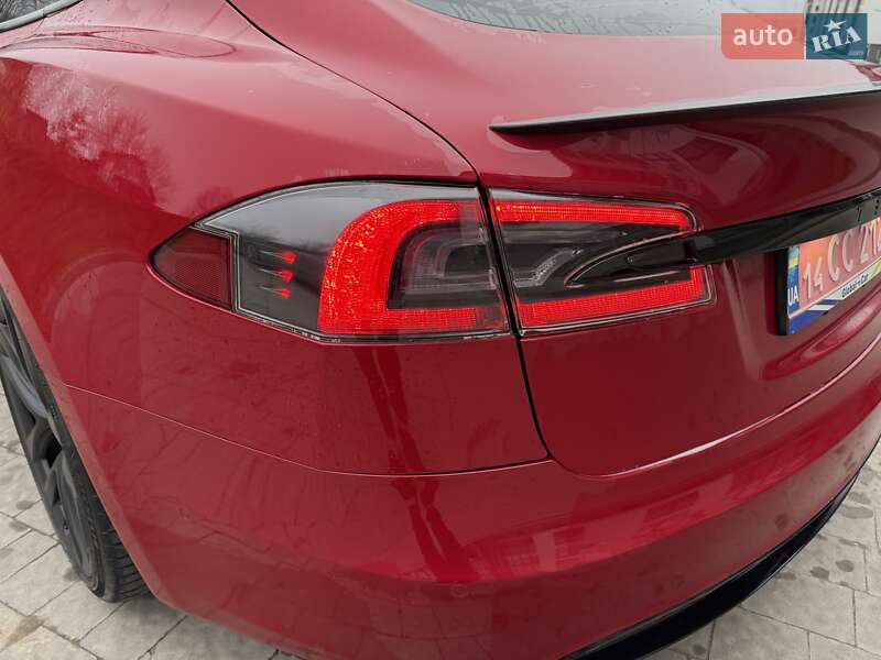 Лифтбек Tesla Model S 2021 в Львове фото 38 Лифтбек Tesla Model S 2021 в Львове