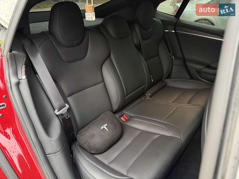 Лифтбек Tesla Model S 2021 в Львове фото 81 Лифтбек Tesla Model S 2021 в Львове