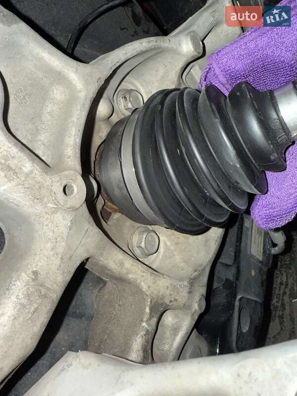 Лифтбек Tesla Model S 2021 в Львове фото 114 Лифтбек Tesla Model S 2021 в Львове