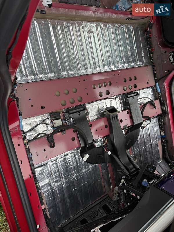 Лифтбек Tesla Model S 2021 в Львове фото 118 Лифтбек Tesla Model S 2021 в Львове