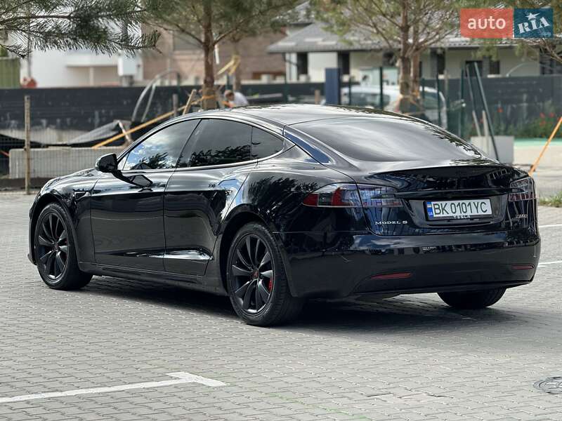 Лифтбек Tesla Model S 2018 в Ровно фото 12 Лифтбек Tesla Model S 2018 в Ровно