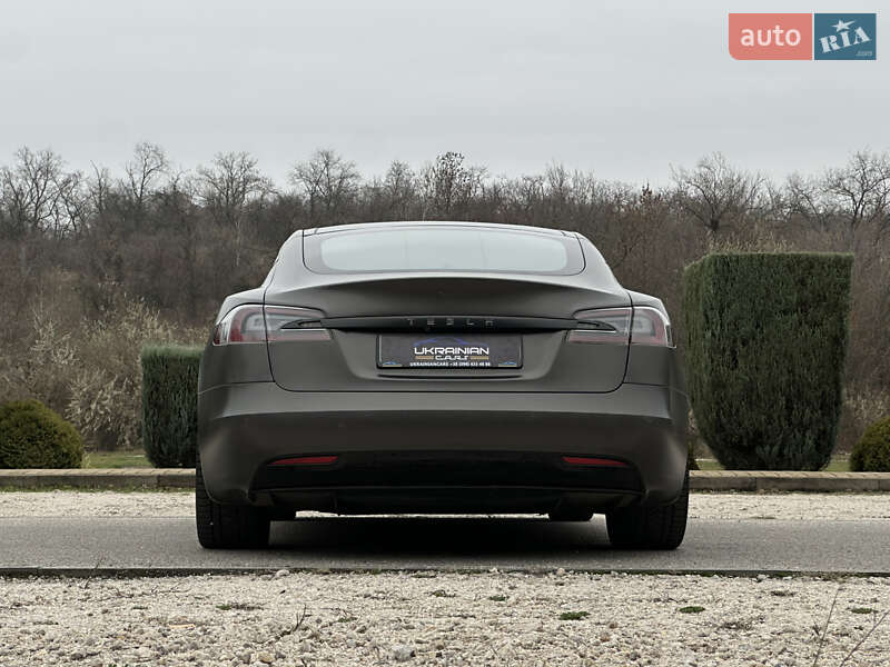 Лифтбек Tesla Model S 2018 в Днепре