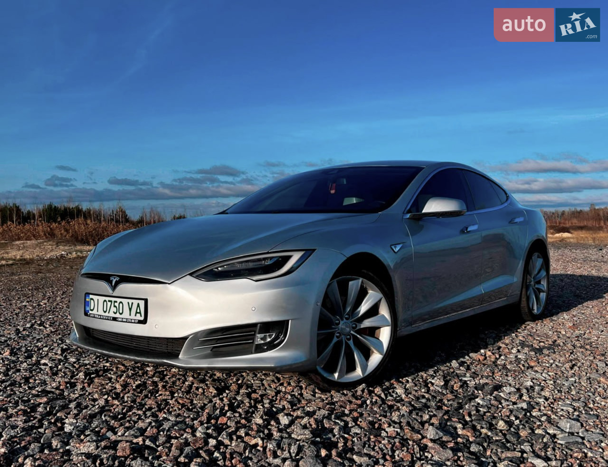2015 Tesla Model S - мініатюра 12