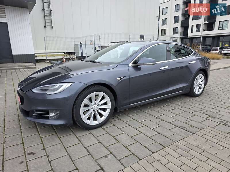 Лифтбек Tesla Model S 2019 в Ровно фото 9 Лифтбек Tesla Model S 2019 в Ровно
