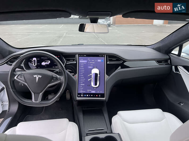 Лифтбек Tesla Model S 2019 в Киеве фото 19 Лифтбек Tesla Model S 2019 в Киеве