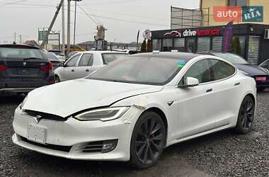Ліфтбек Tesla Model S 2020 в Луцьку