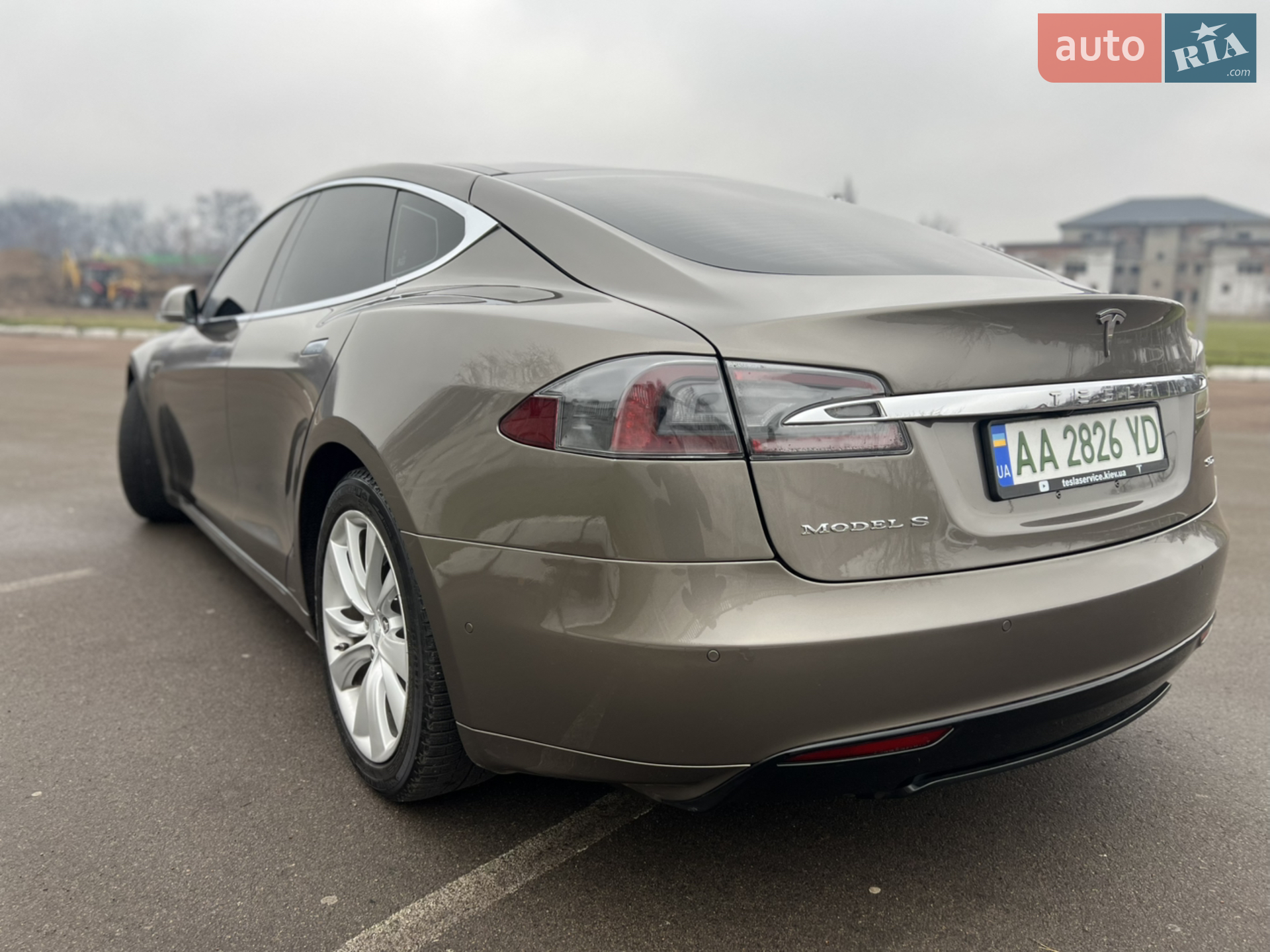 2015 Tesla Model S - мініатюра 4