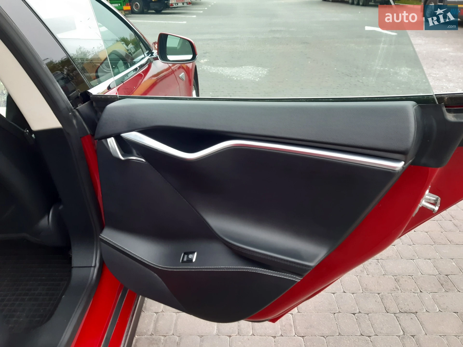 2014 Tesla Model S - мініатюра 48