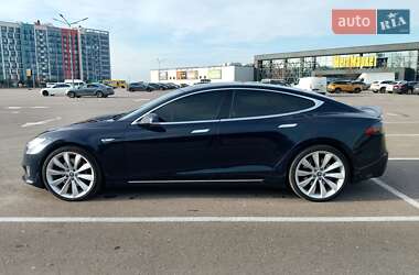 Лифтбек Tesla Model S 2014 в Киеве