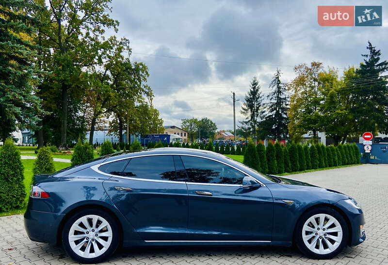Лифтбек Tesla Model S 2016 в Луцке фото 15 Лифтбек Tesla Model S 2016 в Луцке