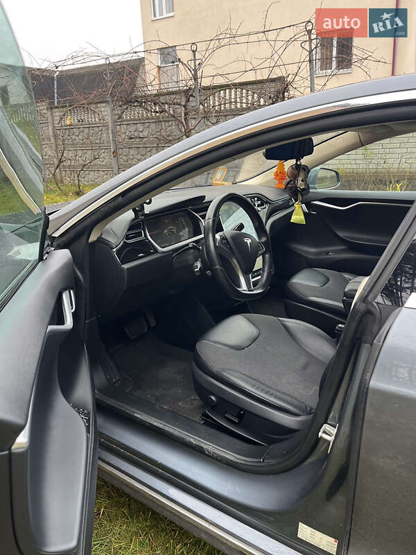 Лифтбек Tesla Model S 2014 в Житомире фото 10 Лифтбек Tesla Model S 2014 в Житомире