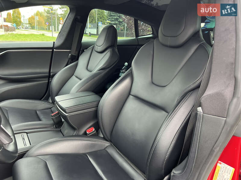 Лифтбек Tesla Model S 2018 в Львове фото 21 Лифтбек Tesla Model S 2018 в Львове