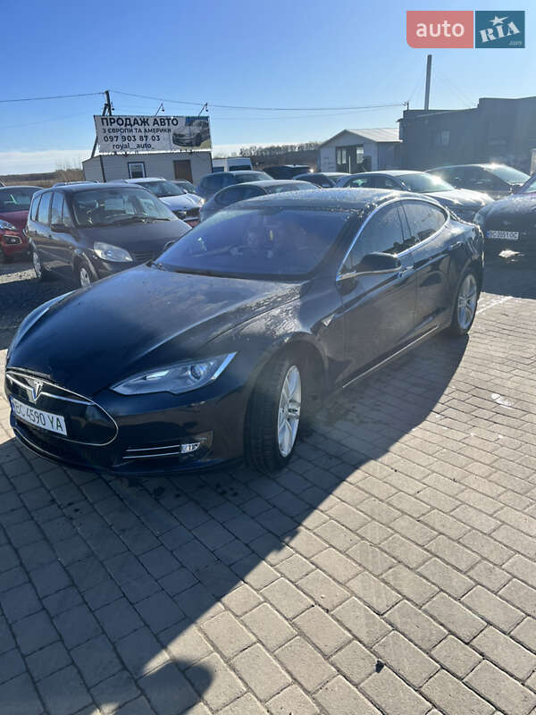 Лифтбек Tesla Model S 2014 в Львове фото 11 Лифтбек Tesla Model S 2014 в Львове