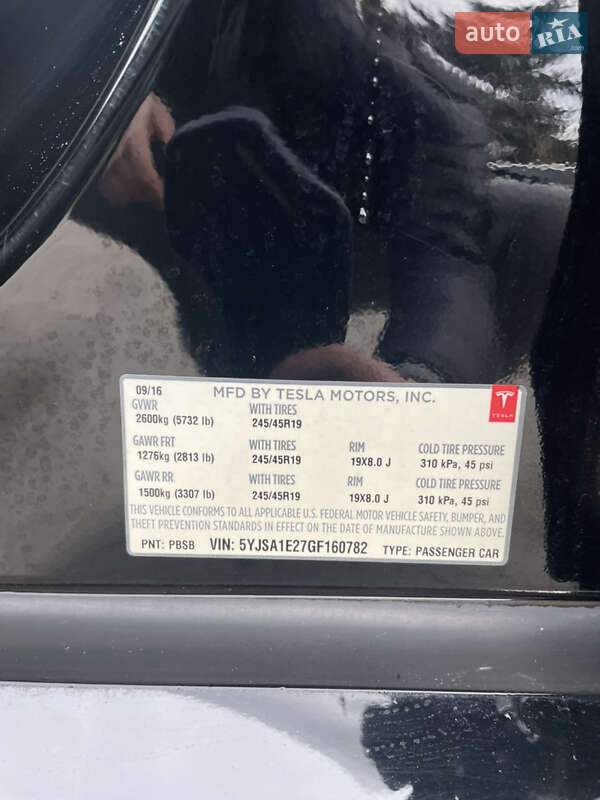 Лифтбек Tesla Model S 2016 в Яремче фото 17 Лифтбек Tesla Model S 2016 в Яремче