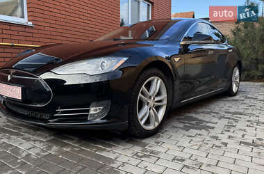 Лифтбек Tesla Model S 2013 в Виннице