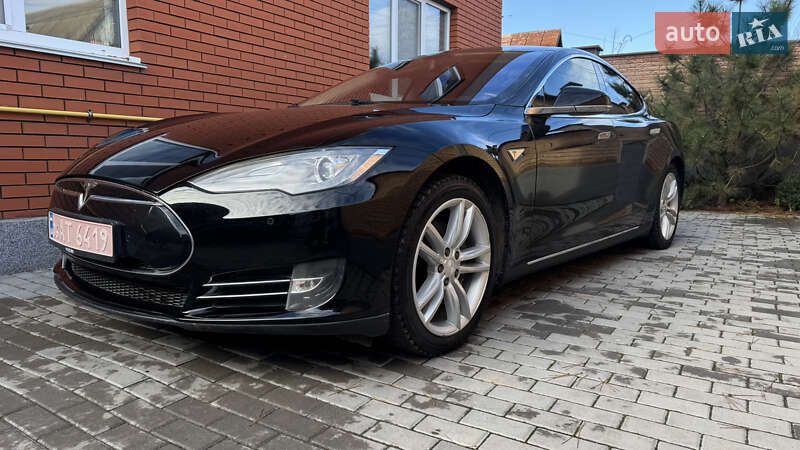 Лифтбек Tesla Model S 2013 в Виннице фото 2 Лифтбек Tesla Model S 2013 в Виннице