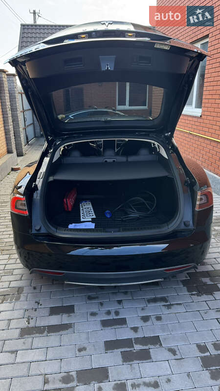 Лифтбек Tesla Model S 2013 в Виннице фото 12 Лифтбек Tesla Model S 2013 в Виннице