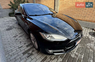 Лифтбек Tesla Model S 2013 в Виннице