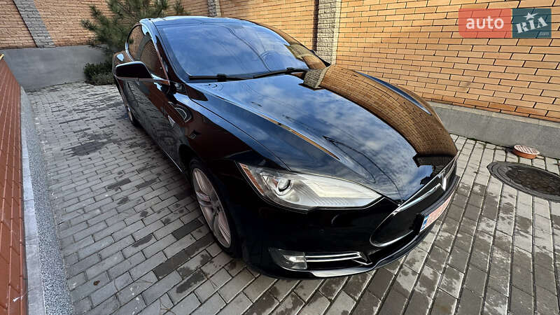 Лифтбек Tesla Model S 2013 в Виннице фото 5 Лифтбек Tesla Model S 2013 в Виннице