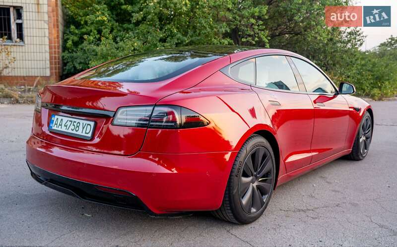 Лифтбек Tesla Model S 2022 в Киеве фото 12 Лифтбек Tesla Model S 2022 в Киеве