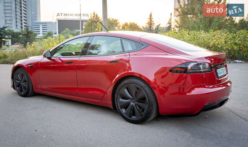Лифтбек Tesla Model S 2022 в Киеве фото 11 Лифтбек Tesla Model S 2022 в Киеве