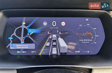 Лифтбек Tesla Model S 2017 в Черкассах