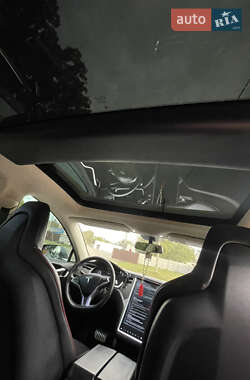 Лифтбек Tesla Model S 2013 в Кременчуге