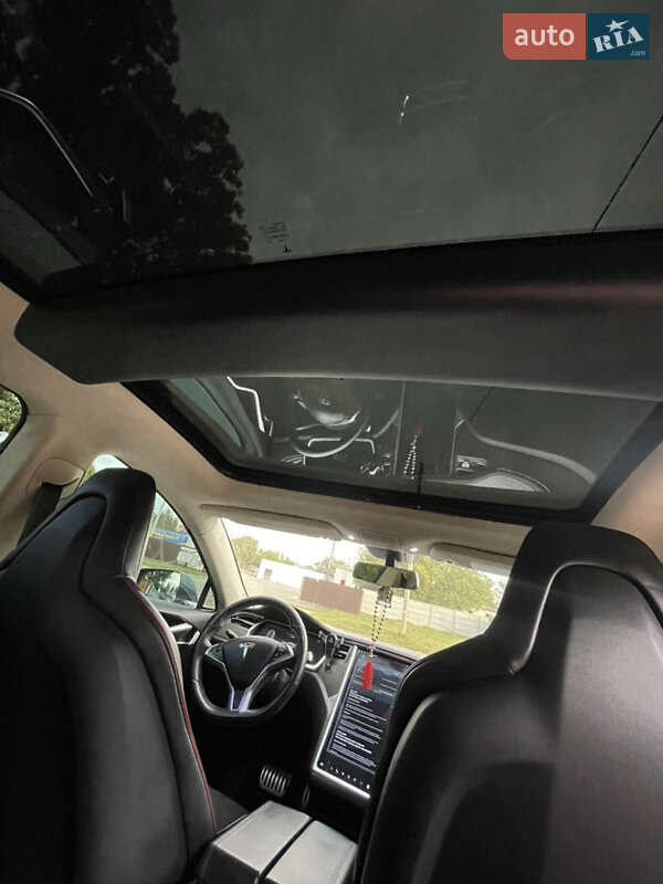 Лифтбек Tesla Model S 2013 в Кременчуге фото 28 Лифтбек Tesla Model S 2013 в Кременчуге