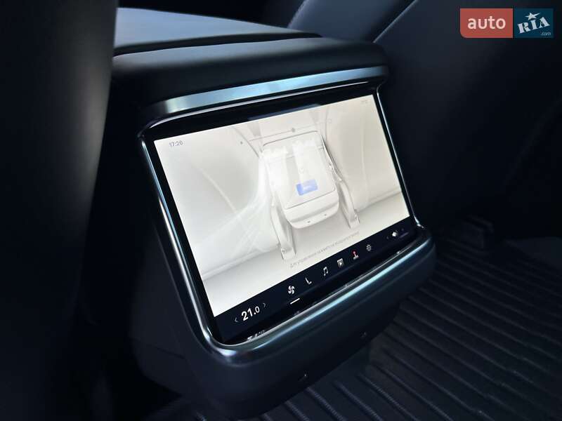 Лифтбек Tesla Model S 2022 в Киеве фото 27 Лифтбек Tesla Model S 2022 в Киеве