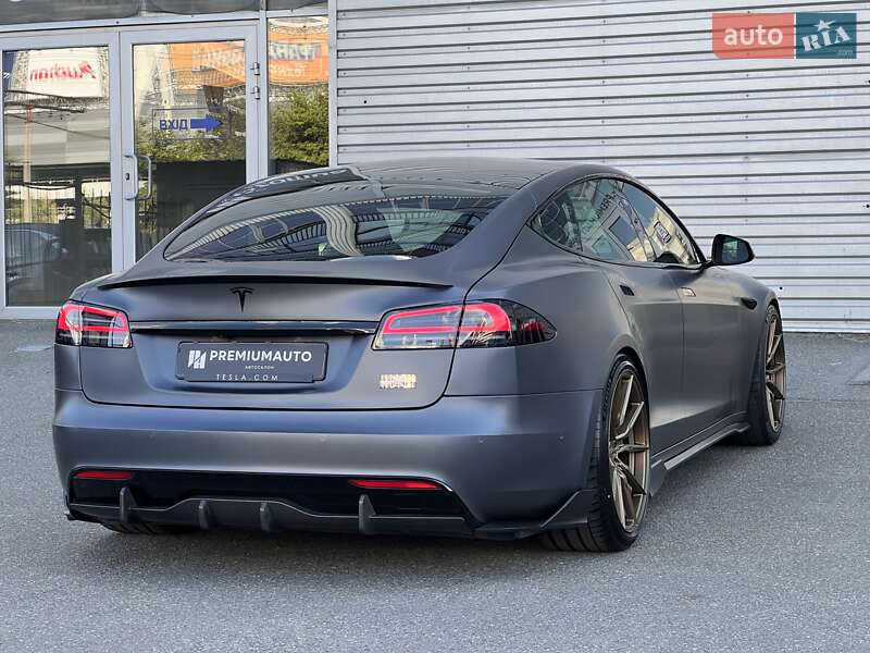 Лифтбек Tesla Model S 2022 в Киеве фото 15 Лифтбек Tesla Model S 2022 в Киеве