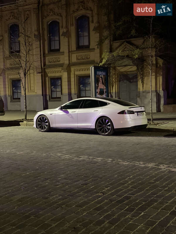 Лифтбек Tesla Model S 2012 в Харькове фото 5 Лифтбек Tesla Model S 2012 в Харькове