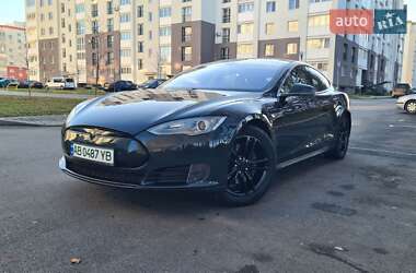 Ліфтбек Tesla Model S 2013 в Вінниці