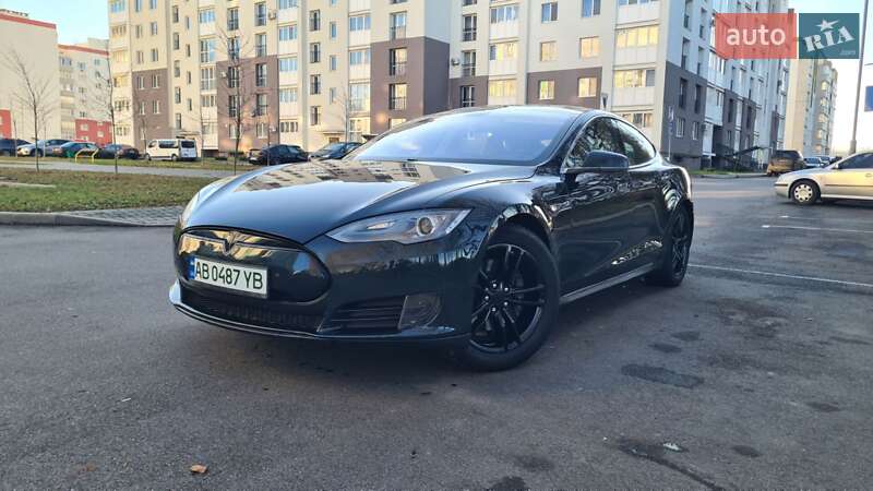 Tesla Model S 2013 Tesla Model S 2013