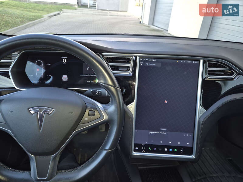 Лифтбек Tesla Model S 2017 в Радехове фото 14 Лифтбек Tesla Model S 2017 в Радехове