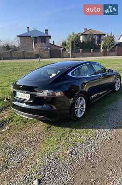 Ліфтбек Tesla Model S 2015 в Одесі