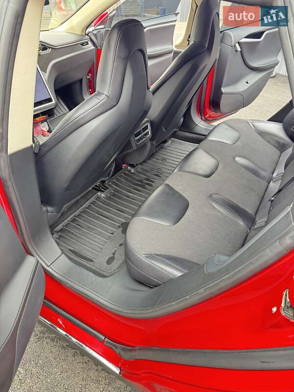 Лифтбек Tesla Model S 2014 в Полтаве фото 27 Лифтбек Tesla Model S 2014 в Полтаве