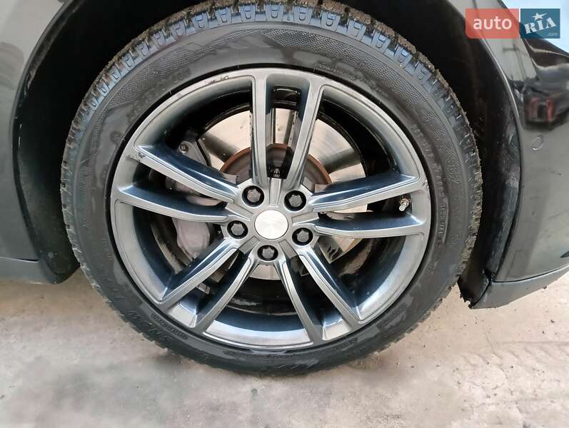 Лифтбек Tesla Model S 2015 в Одессе