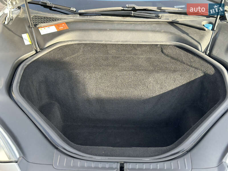 Лифтбек Tesla Model S 2015 в Одессе