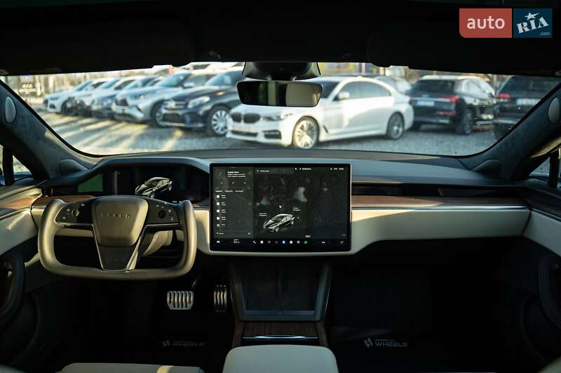 Лифтбек Tesla Model S 2021 в Черновцах фото 20 Лифтбек Tesla Model S 2021 в Черновцах