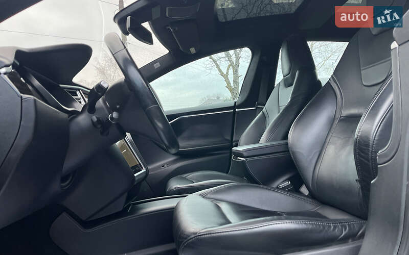 Лифтбек Tesla Model S 2016 в Коломые фото 10 Лифтбек Tesla Model S 2016 в Коломые