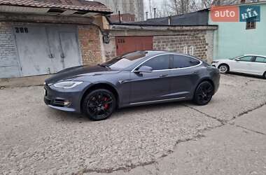 Лифтбек Tesla Model S 2018 в Вышгороде фото 2 Лифтбек Tesla Model S 2018 в Вышгороде